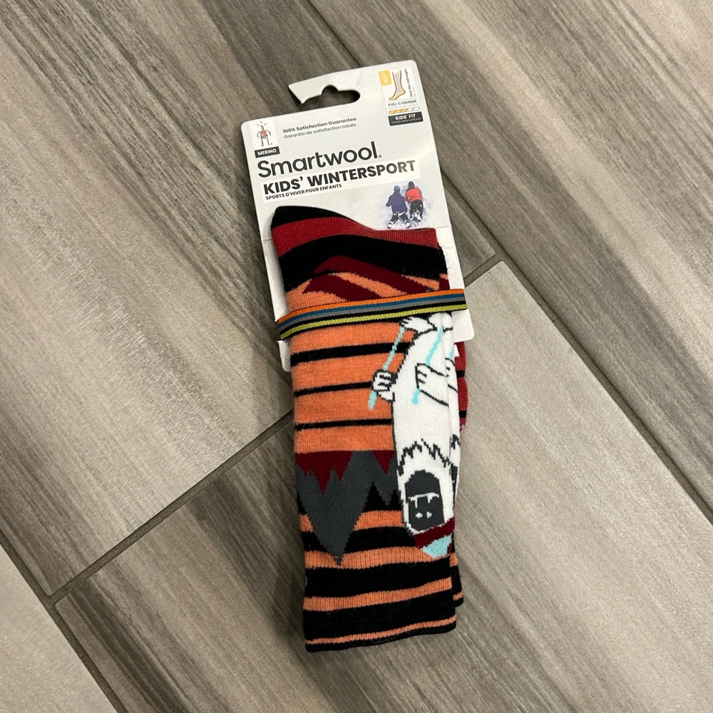 NEW Kids Smartwool Wintersport Socks